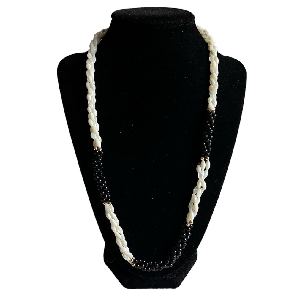 Vintage black & white beaded 3 strand twisted necklace Mother of pearl shell MOP